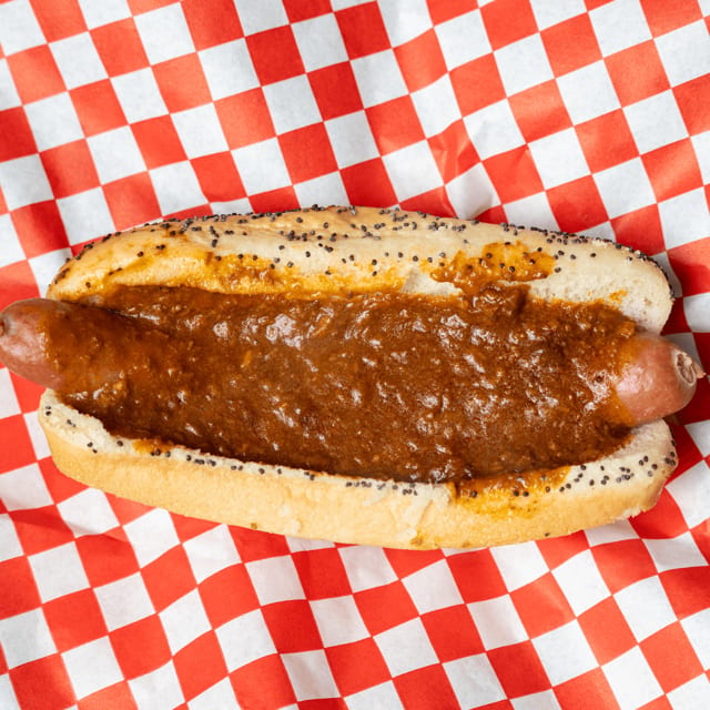 Doc's Chili Dog.
